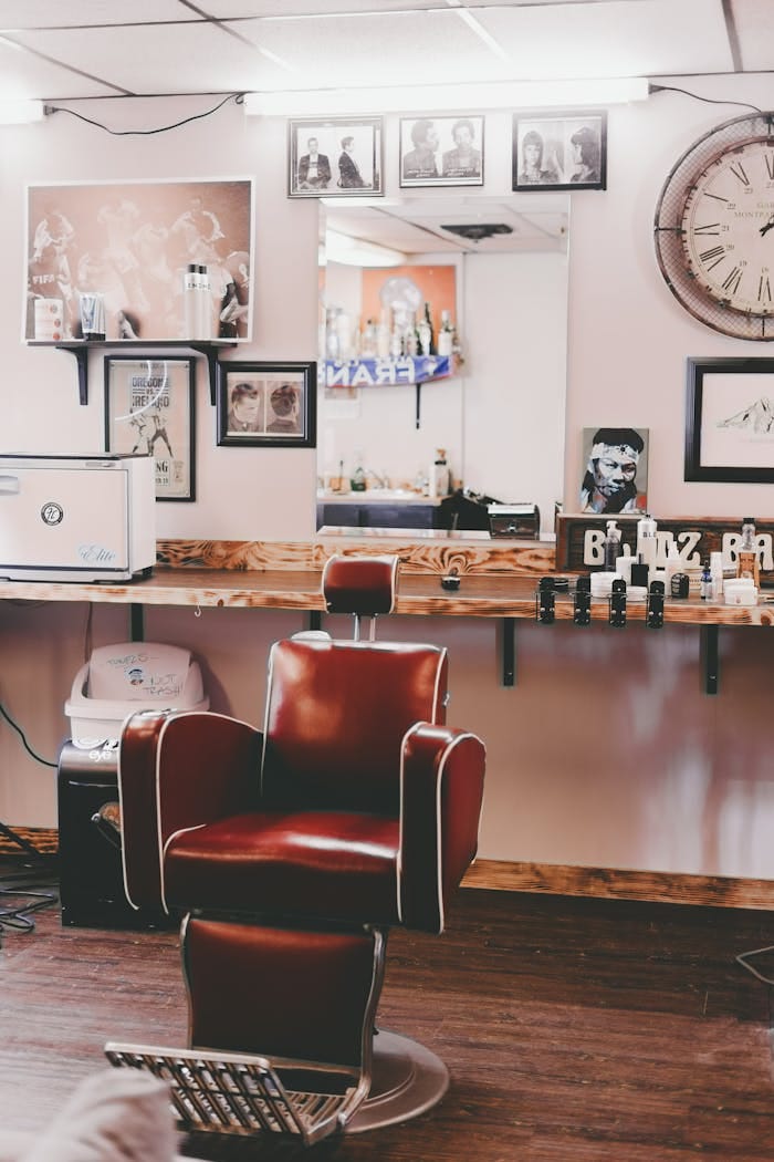 The Complete Guide to Buying a Barber Chair: Styles, Types, and What to Consider 9 Vintage Barber Chair
