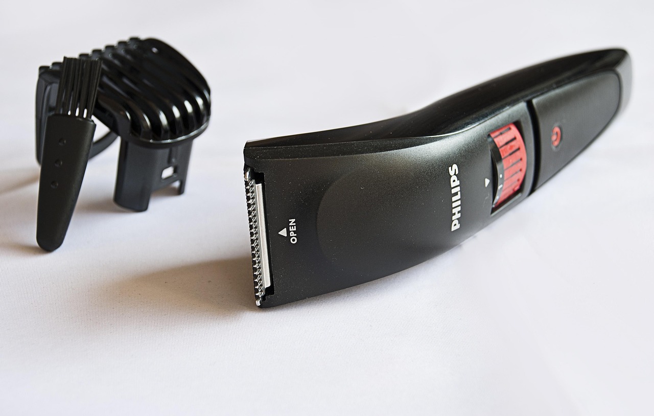 Best Hair Clippers for Fades in 2026 2 Flat lay of professional barber clipper tools